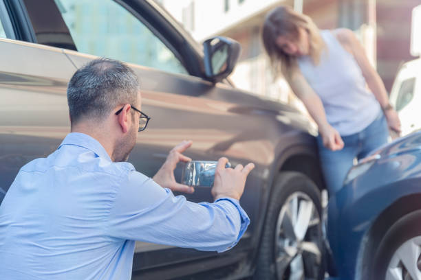 Professional Auto Insurance technician working in Esperance, WA